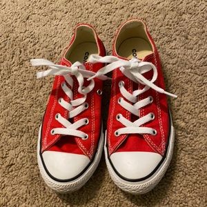 Girls red converse size 1